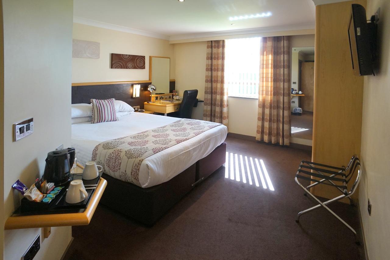 Damon'S Hotel Lincoln Bagian luar foto