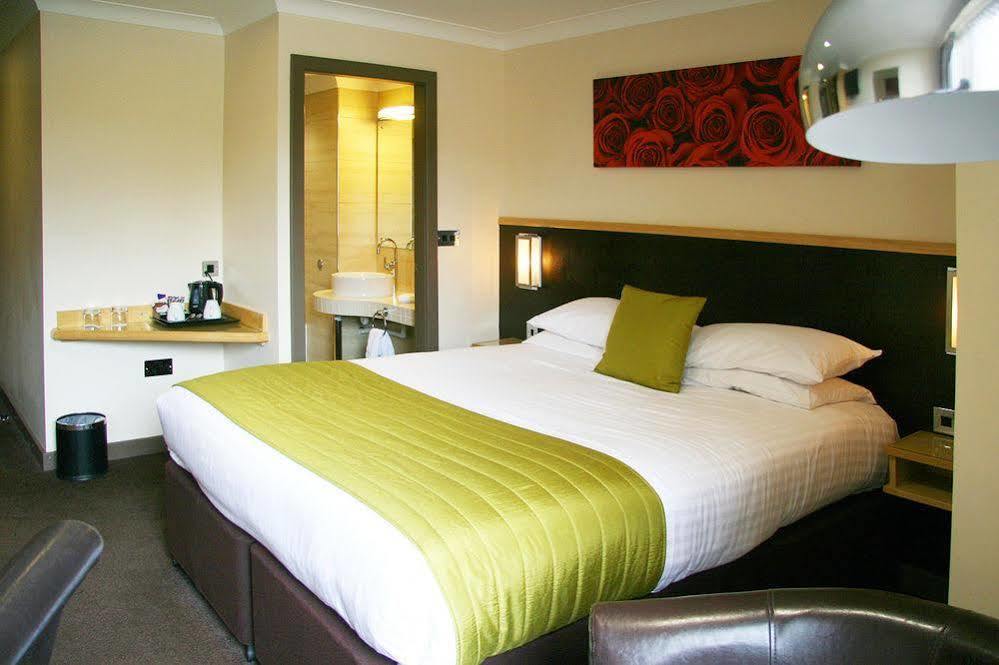 Damon'S Hotel Lincoln Bagian luar foto